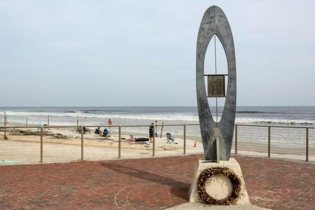 Oceanfront Balcony, Pool, Bbq, Steps To Flagler Ave Βίλα New Smyrna Beach Εξωτερικό φωτογραφία